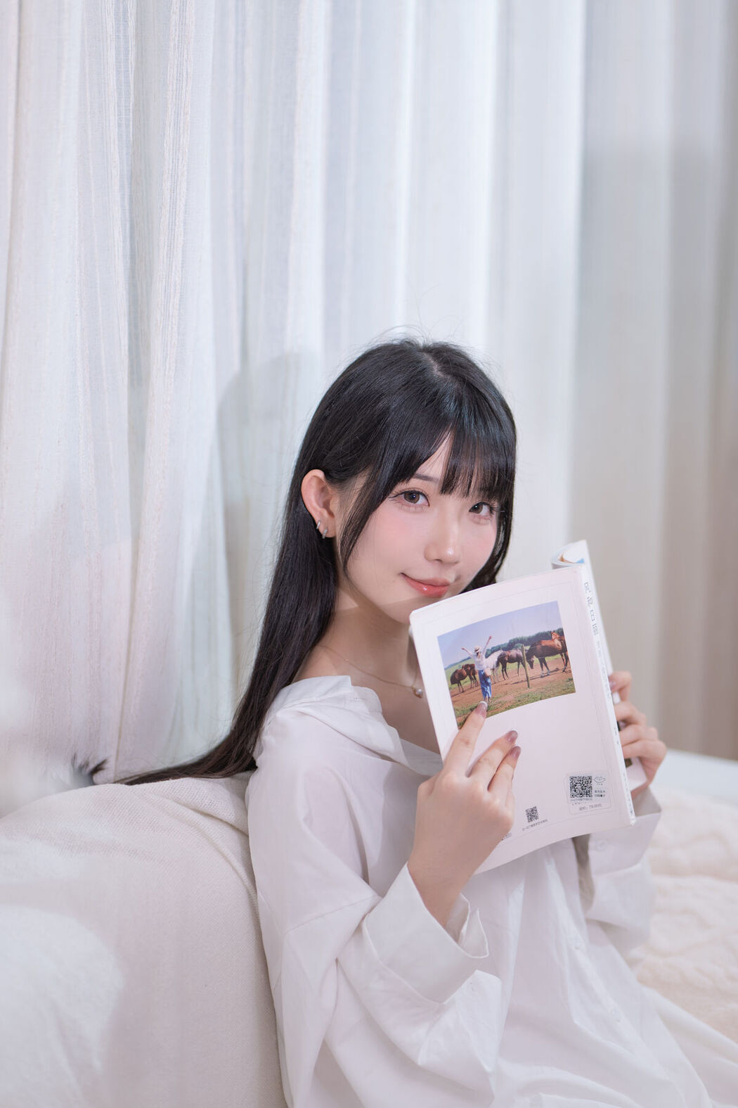 YiTuYu艺图语 Vol.7680 Ying Tao Zai Bu Zai