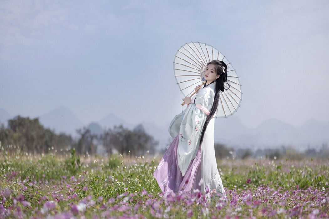 YiTuYu艺图语 Vol.7695 Lei Lei