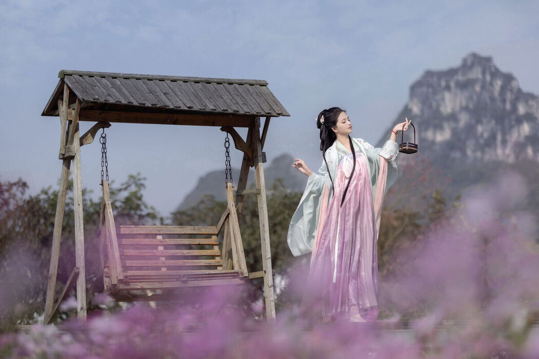YiTuYu艺图语 Vol.7695 Lei Lei