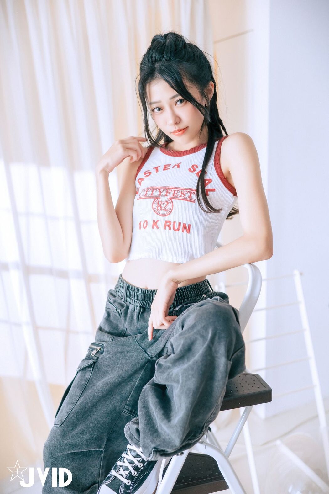 JVID Yan Yan 妍妍 Angel &#8211; 網拍模特兒の淺規則－妍妍 遭射淫師脅迫脫衣強拍裸照 配合度太高反而引起射淫師邪念 Part03 (61P)