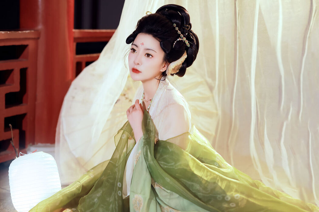 YiTuYu艺图语 Vol.7688 Mao Zi Zi