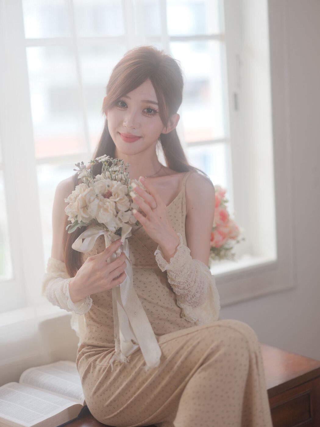 YiTuYu艺图语 Vol.7648 Su Su