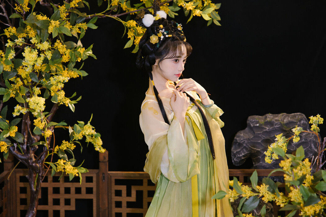 YiTuYu艺图语 Vol.7644 Xian Lu