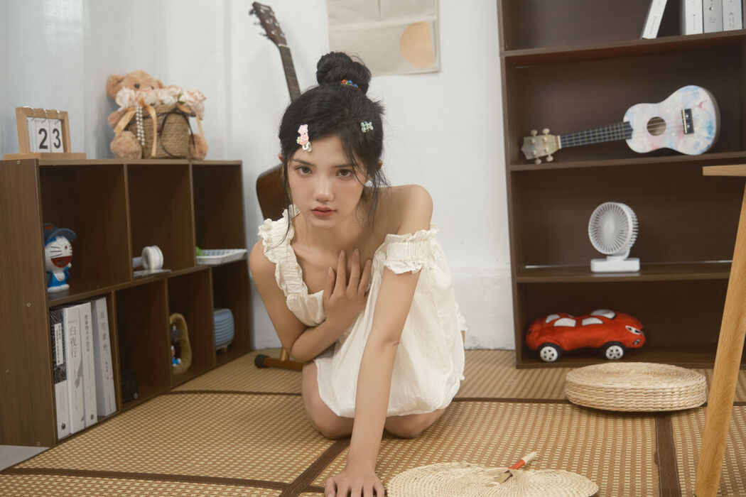 YiTuYu艺图语 Vol.7707 Duo Mi