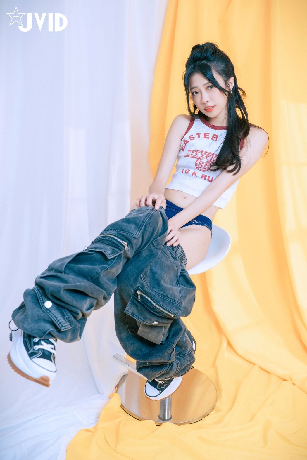 JVID Yan Yan 妍妍 Angel &#8211; 網拍模特兒の淺規則－妍妍 遭射淫師脅迫脫衣強拍裸照 配合度太高反而引起射淫師邪念 Part03 (61P)