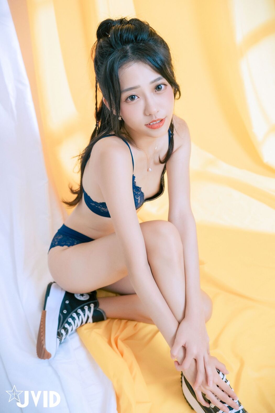 JVID Yan Yan 妍妍 Angel &#8211; 網拍模特兒の淺規則－妍妍 遭射淫師脅迫脫衣強拍裸照 配合度太高反而引起射淫師邪念 Part03 (61P)