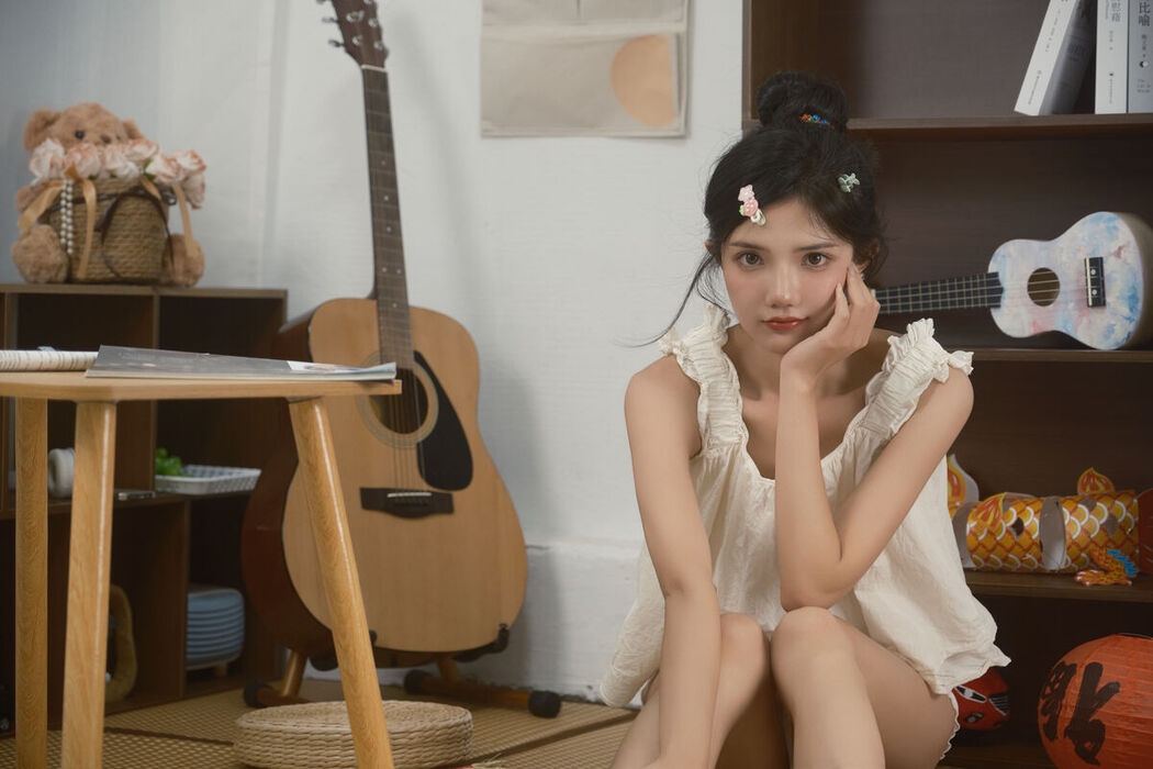 YiTuYu艺图语 Vol.7707 Duo Mi