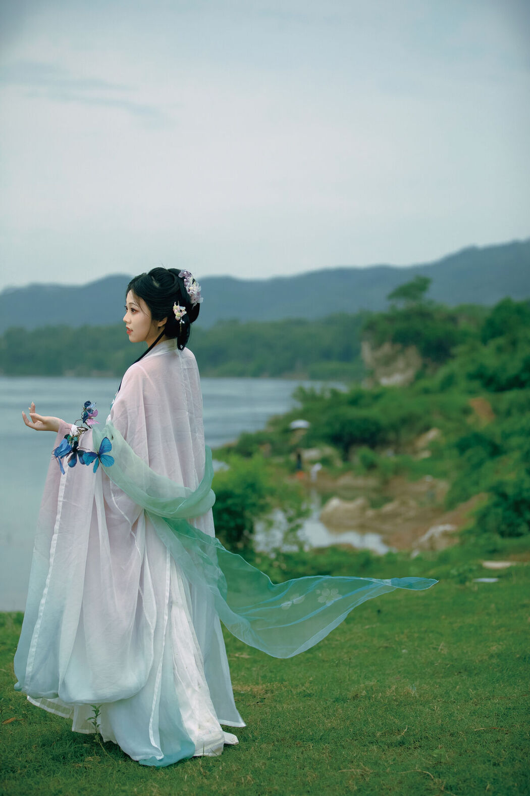 YiTuYu艺图语 Vol.7715 Jin Zou Ba