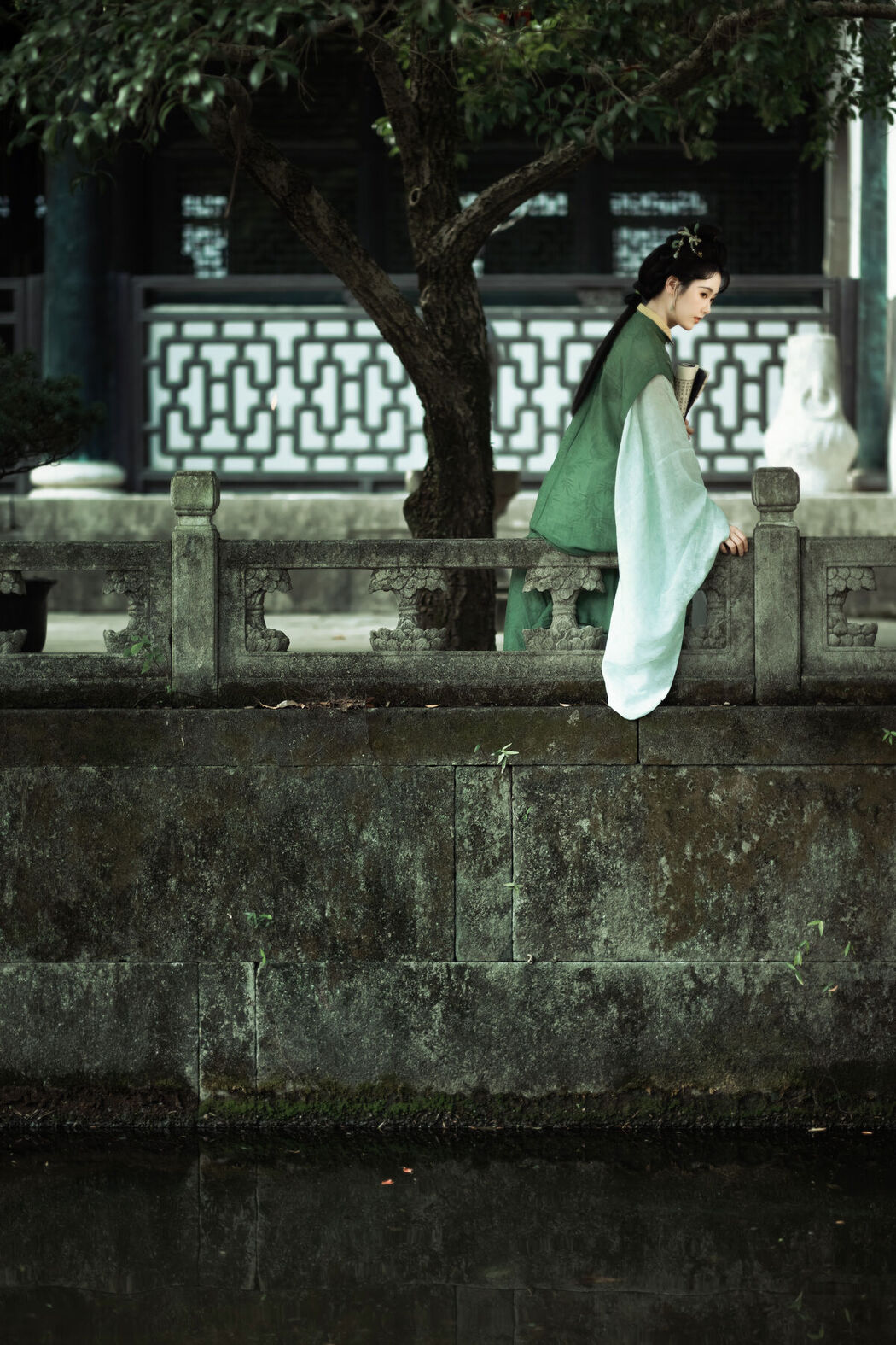 YiTuYu艺图语 Vol.7720 Ren Jian Yue-su Chen