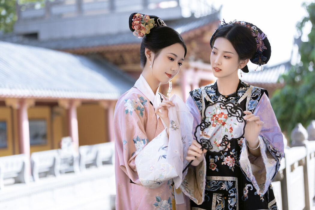 YiTuYu艺图语 Vol.7691 Zhi Zhi Qi