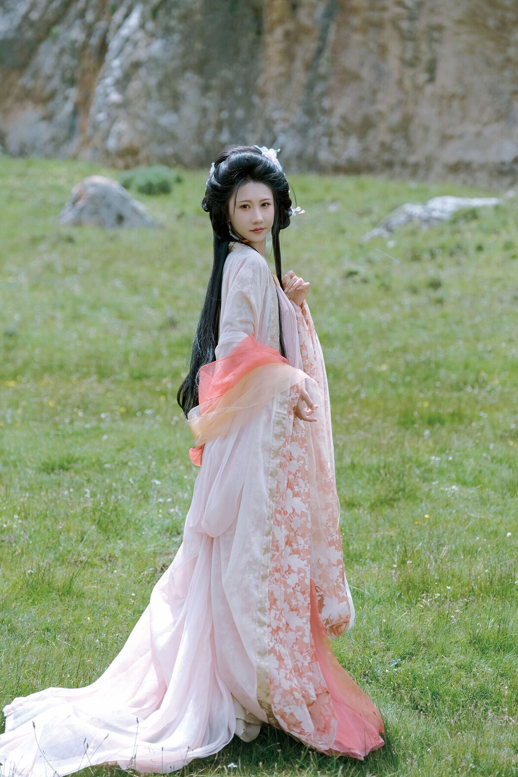 YiTuYu艺图语 Vol.7716 Xiao Bei Ke Qing Bu Yao Fang Qi