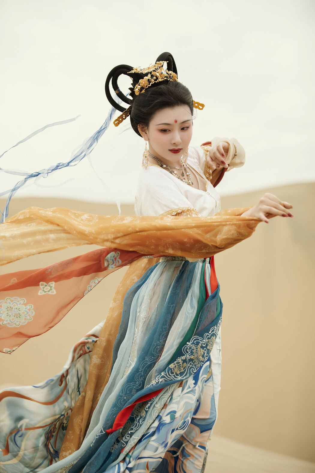 YiTuYu艺图语 Vol.7631 Sun Wan Qian Shi Xiao Cang Shu