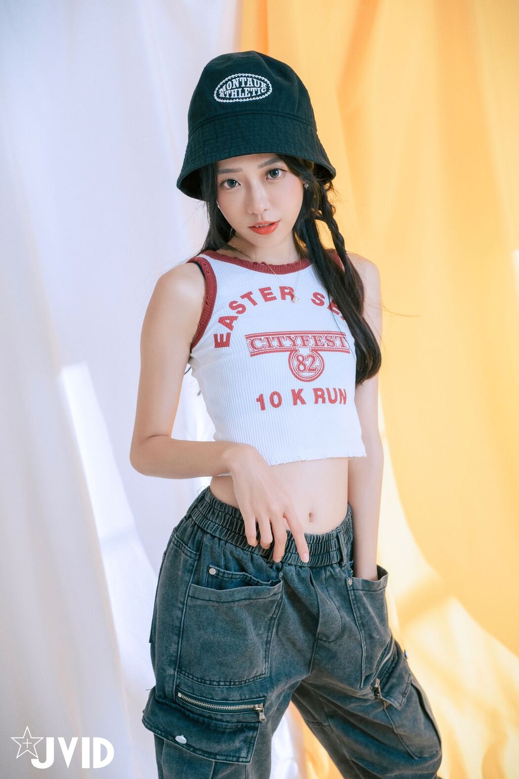 JVID Yan Yan 妍妍 Angel &#8211; 網拍模特兒の淺規則－妍妍 遭射淫師脅迫脫衣強拍裸照 配合度太高反而引起射淫師邪念 Part03 (61P)