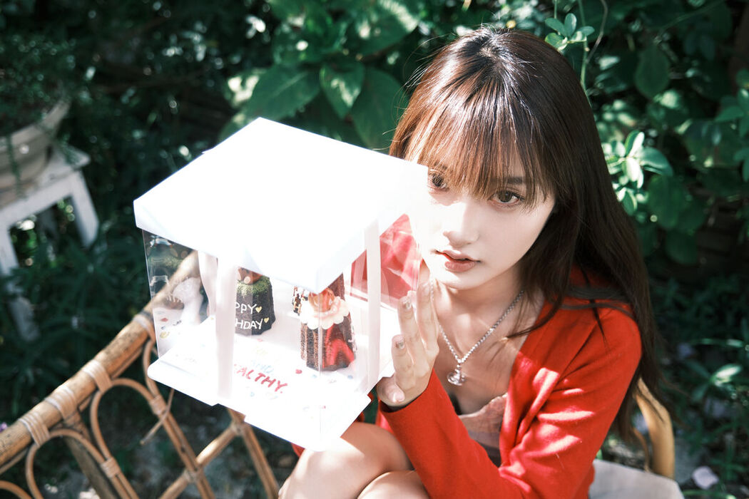 YiTuYu艺图语 Vol.7702 Chen Nian Xiao Jiu