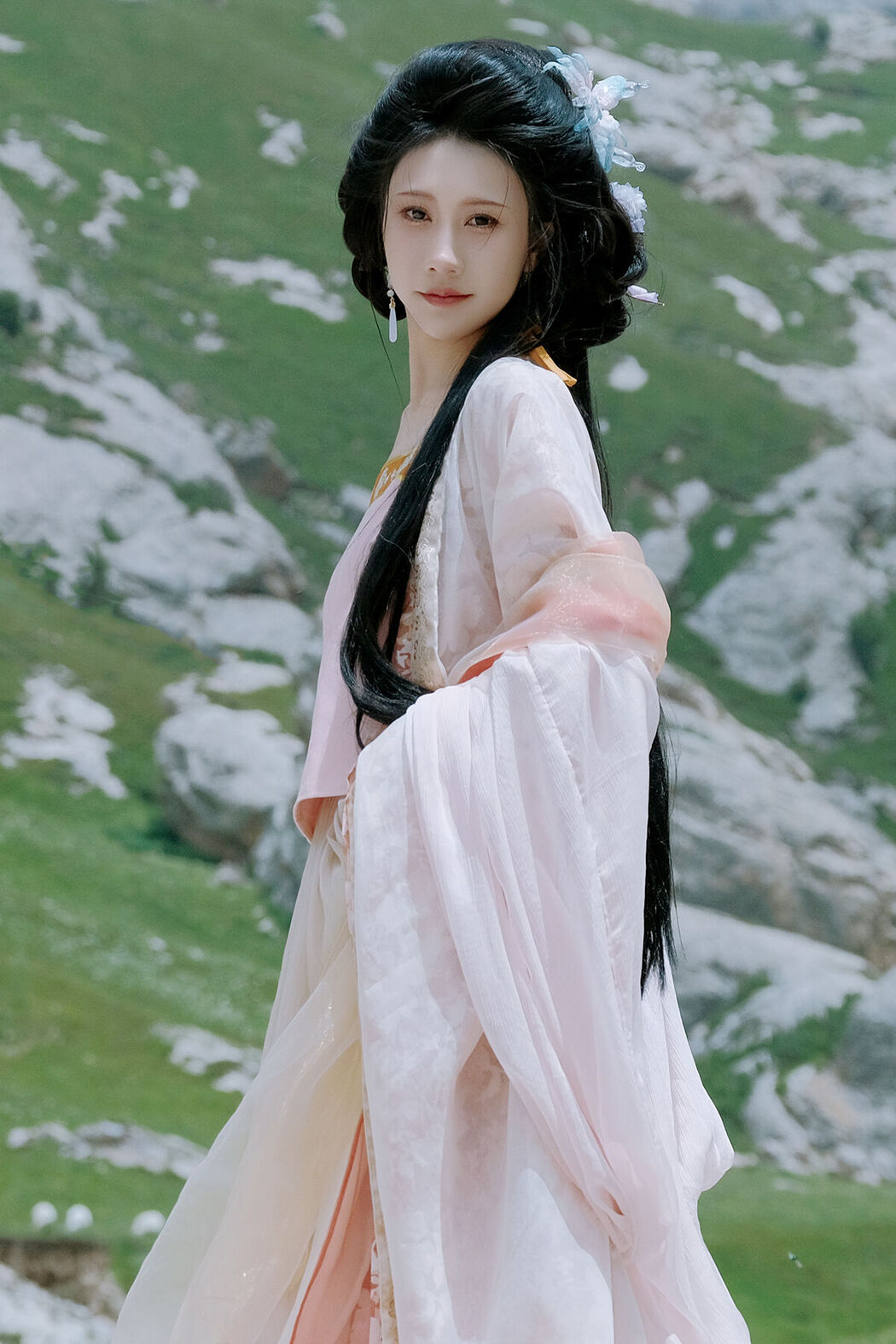 YiTuYu艺图语 Vol.7716 Xiao Bei Ke Qing Bu Yao Fang Qi Cover Photo