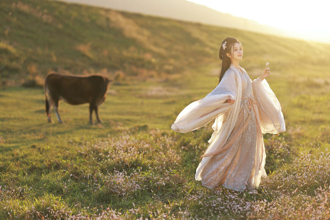YiTuYu艺图语 Vol.7706 Xiao Qing Han Ya