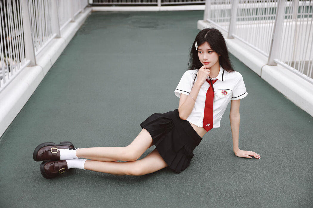 YiTuYu艺图语 Vol.7676 Xiao Le Ge Fei Xiang
