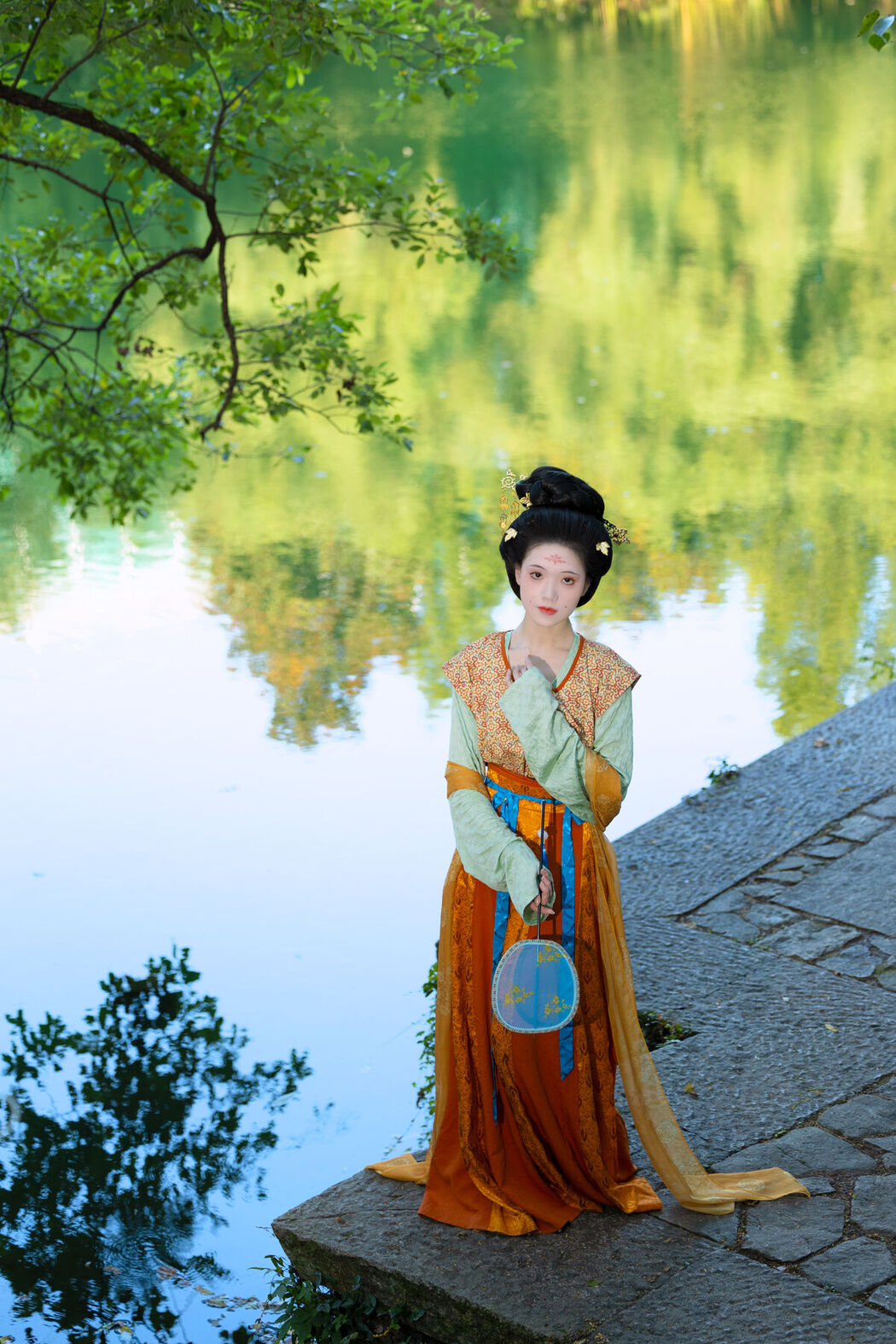 YiTuYu艺图语 Vol.7700 Yu Qing