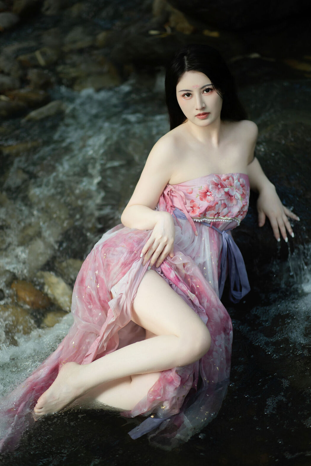 YiTuYu艺图语 Vol.7703 Shi Shi Kiki
