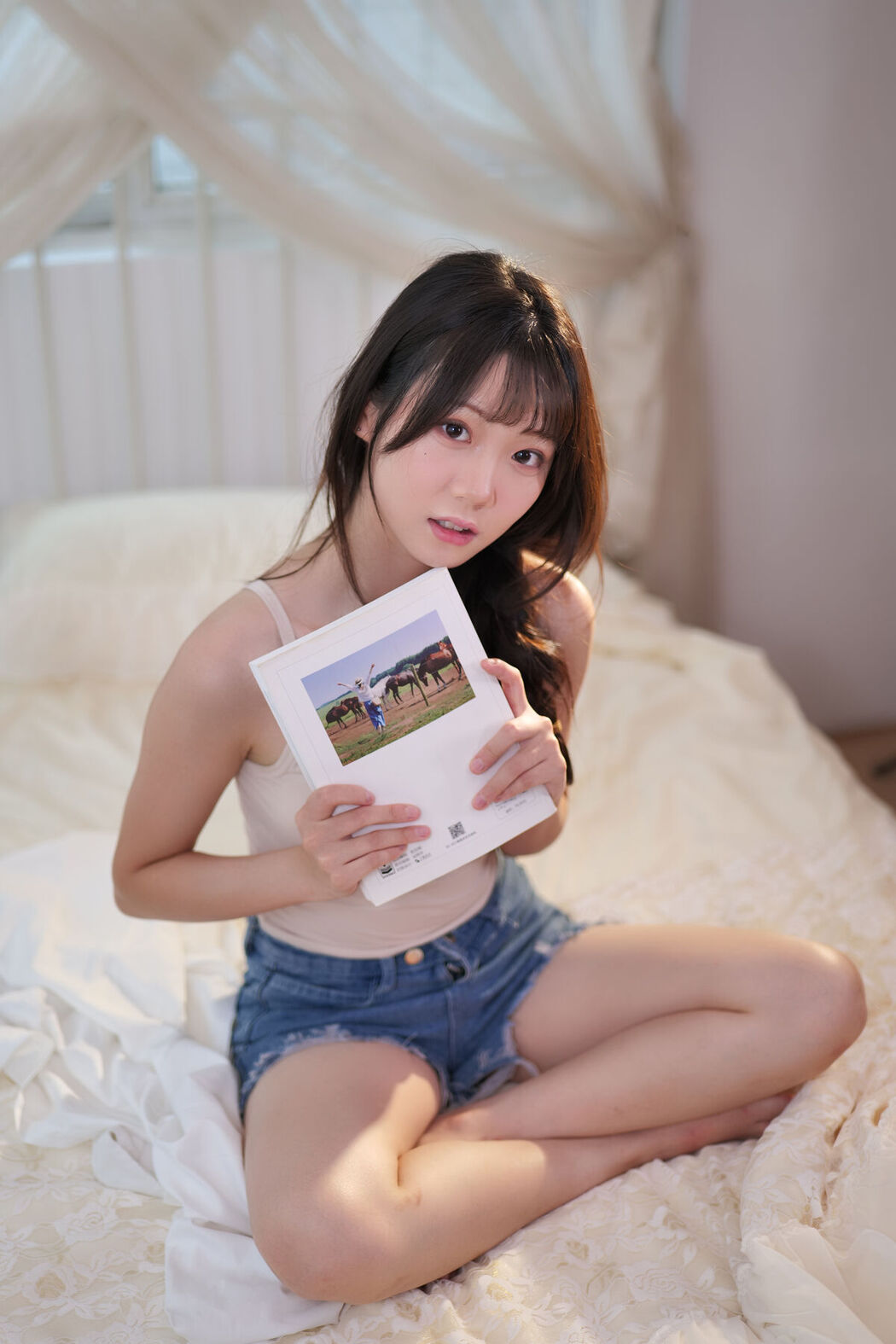 YiTuYu艺图语 Vol.7661 Ai Zi Zhan Shi