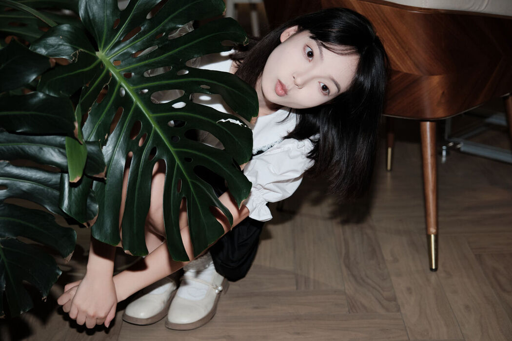 YiTuYu艺图语 Vol.7699 Jiu Cai He Zi