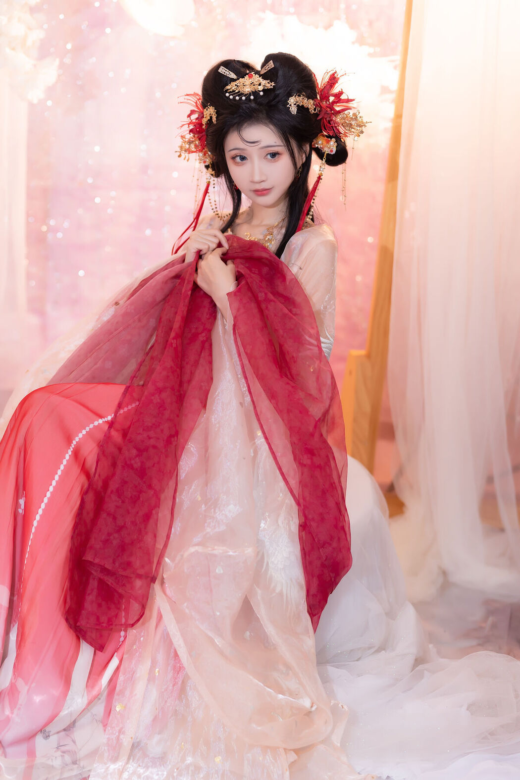 YiTuYu艺图语 Vol.7642 Qi Luo Sheng De Xiao Su Su