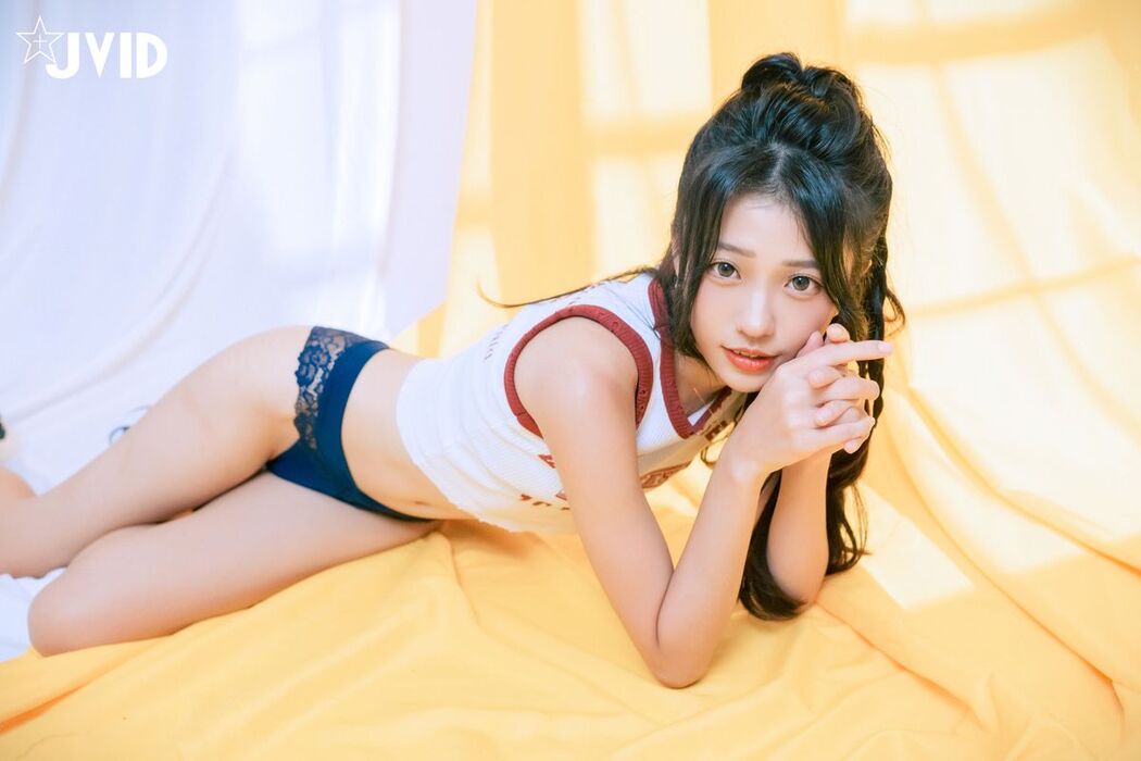 JVID Yan Yan 妍妍 Angel &#8211; 網拍模特兒の淺規則－妍妍 遭射淫師脅迫脫衣強拍裸照 配合度太高反而引起射淫師邪念 Part03 (61P)
