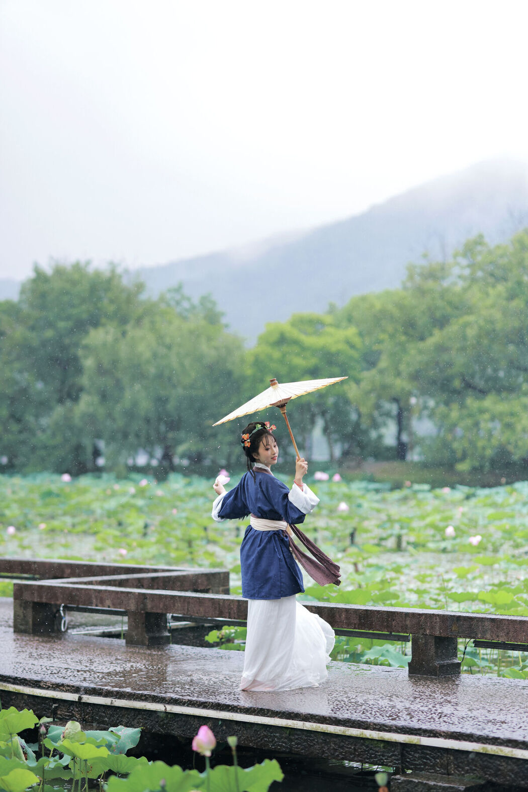 YiTuYu艺图语 Vol.7696 Jun Ru
