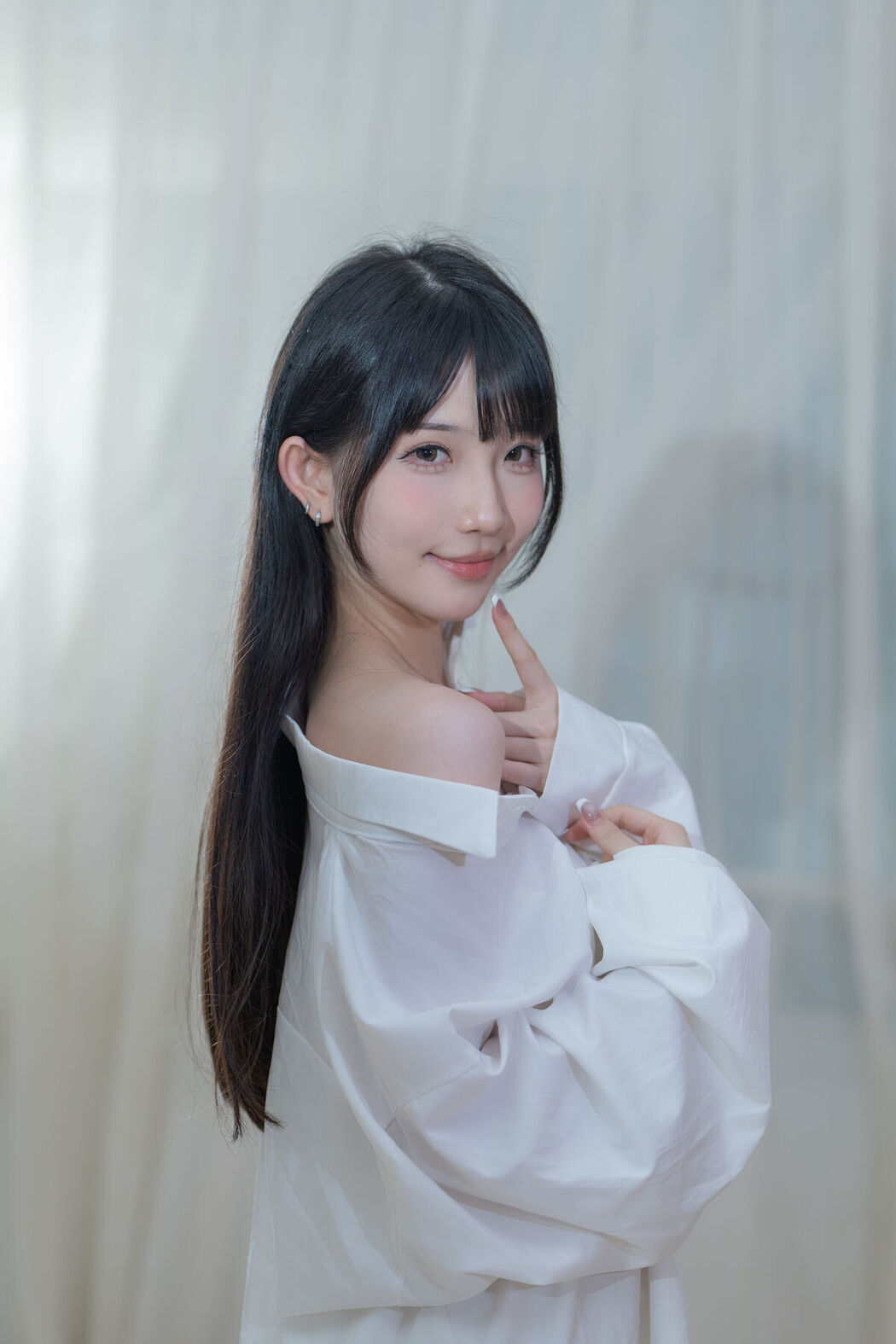 YiTuYu艺图语 Vol.7680 Ying Tao Zai Bu Zai
