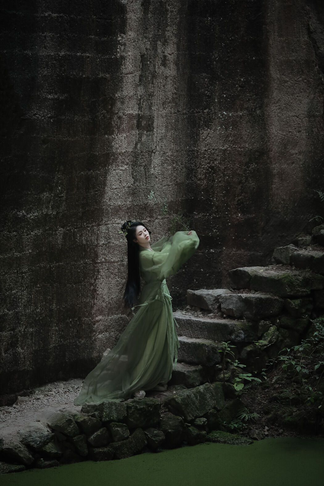 YiTuYu艺图语 Vol.7764 He Xiang Gu