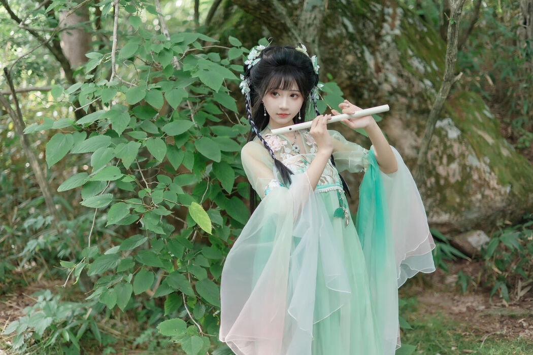 YiTuYu艺图语 Vol.7793 Qi Luo Sheng De Xiao Su Su