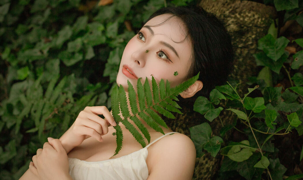 YiTuYu艺图语 Vol.7748 Shi Ang Yang Ya