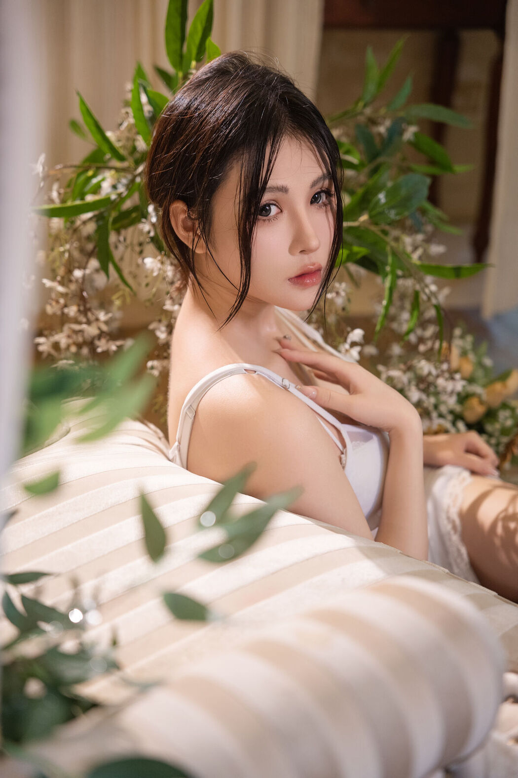 YiTuYu艺图语 Vol.7785 Gaia