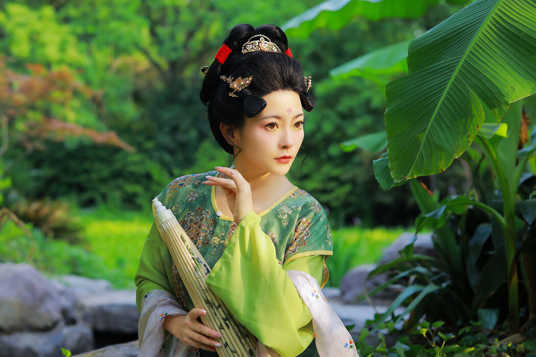 YiTuYu艺图语 Vol.7808 Mao Zi Zi