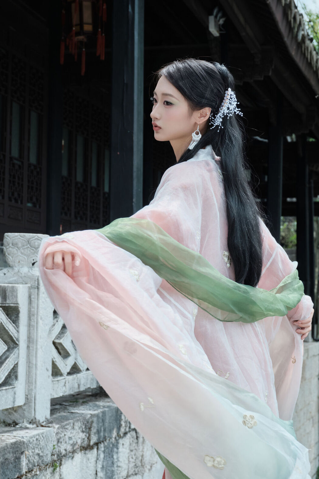 YiTuYu艺图语 Vol.7825 Chen Nian Xiao Jiu