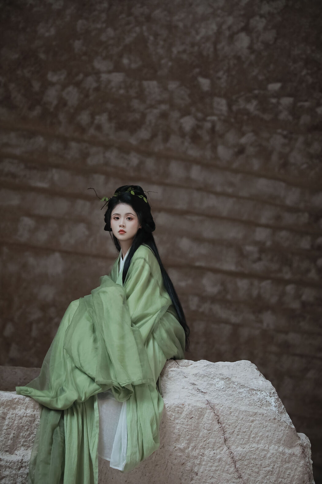 YiTuYu艺图语 Vol.7764 He Xiang Gu