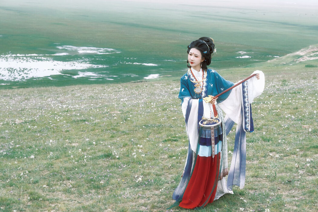 YiTuYu艺图语 Vol.7759 Xiao Bei Ke Qing Bu Yao Fang Qi