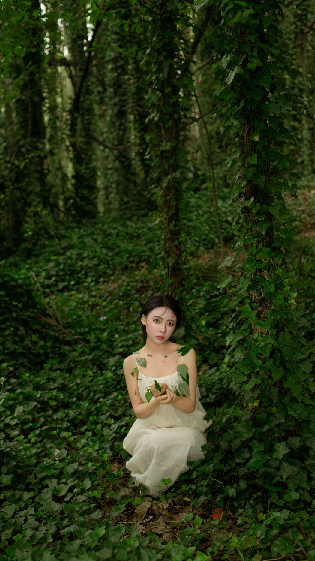 YiTuYu艺图语 Vol.7748 Shi Ang Yang Ya