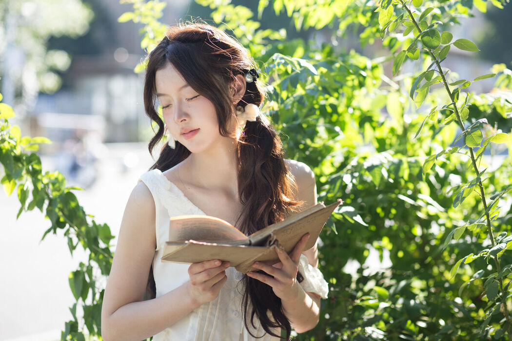 YiTuYu艺图语 Vol.7779 Ban Kou Xiao Dan Ta