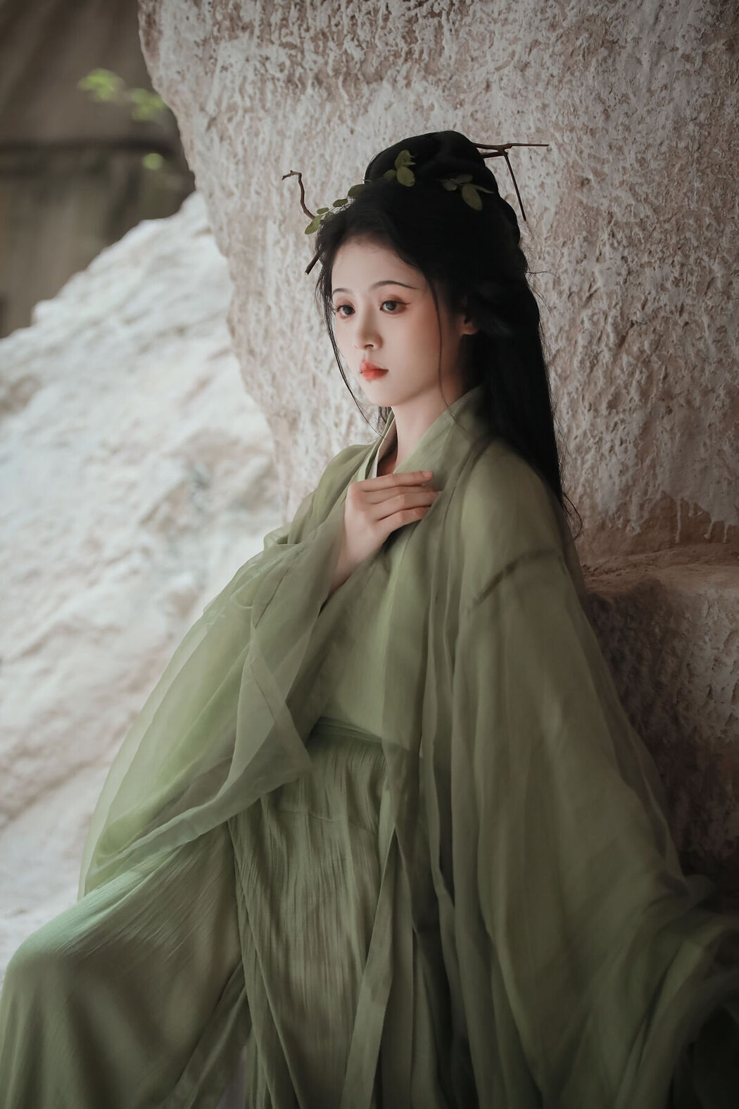 YiTuYu艺图语 Vol.7764 He Xiang Gu