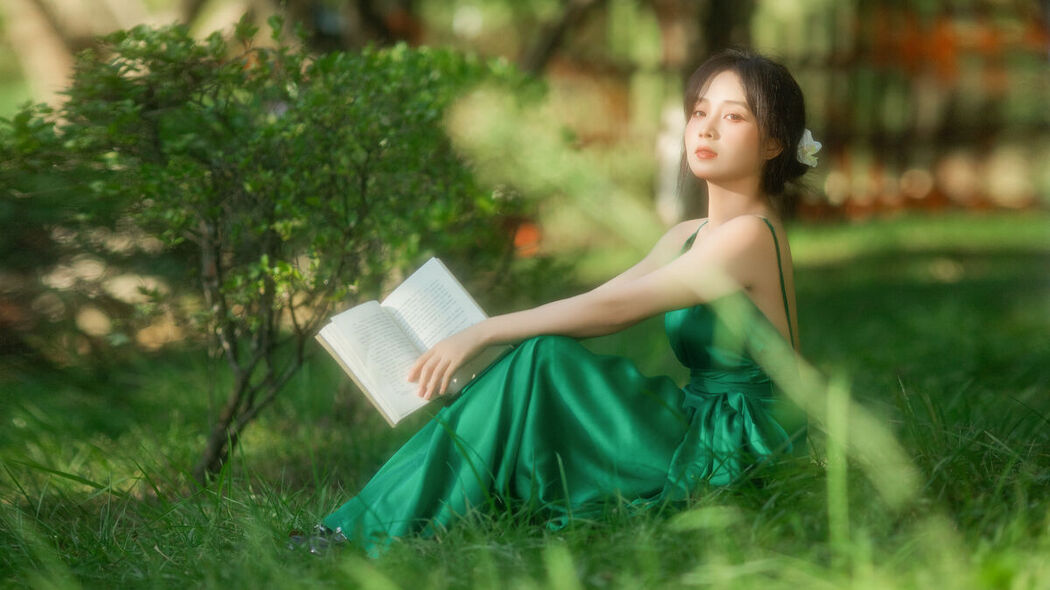 YiTuYu艺图语 Vol.7815 Mei Nu Bu Chi Liu Lian