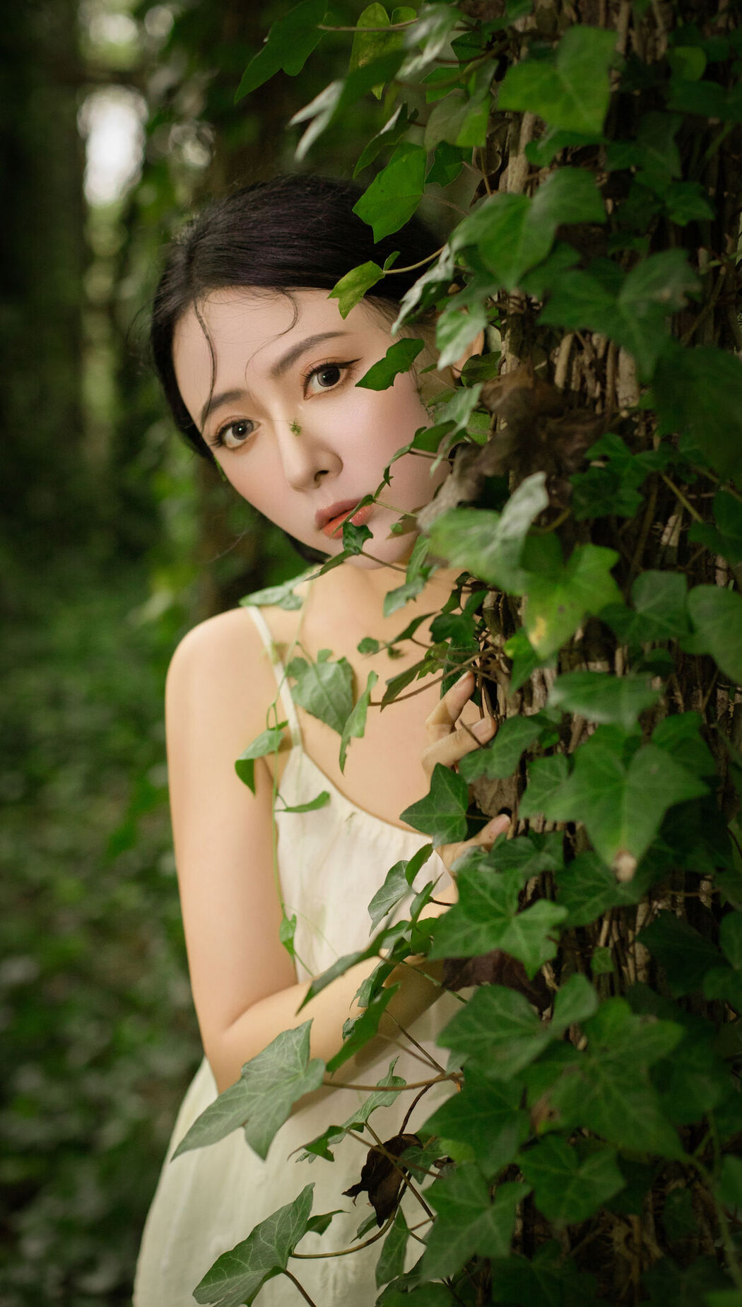 YiTuYu艺图语 Vol.7748 Shi Ang Yang Ya