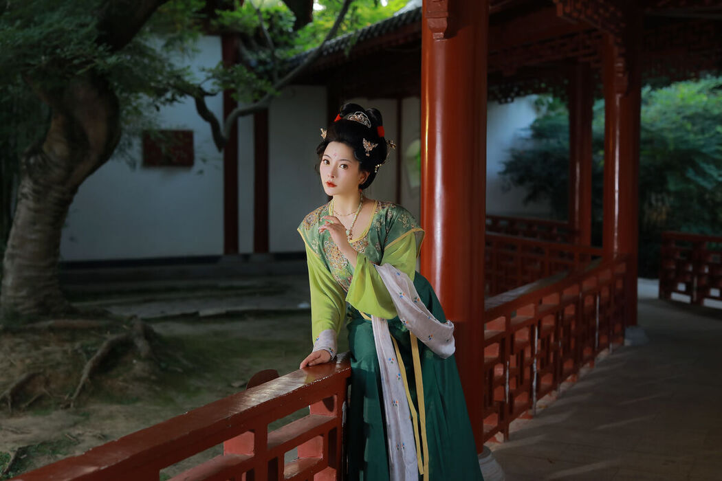 YiTuYu艺图语 Vol.7808 Mao Zi Zi