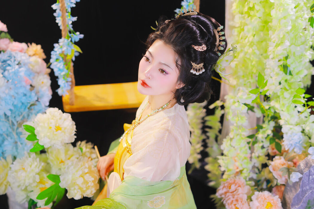 YiTuYu艺图语 Vol.7763 Mao Zi Zi