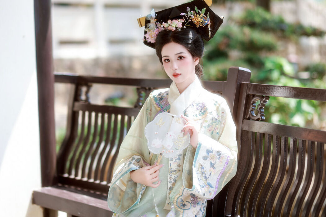 YiTuYu艺图语 Vol.7816 Xiao Du Tong Xue
