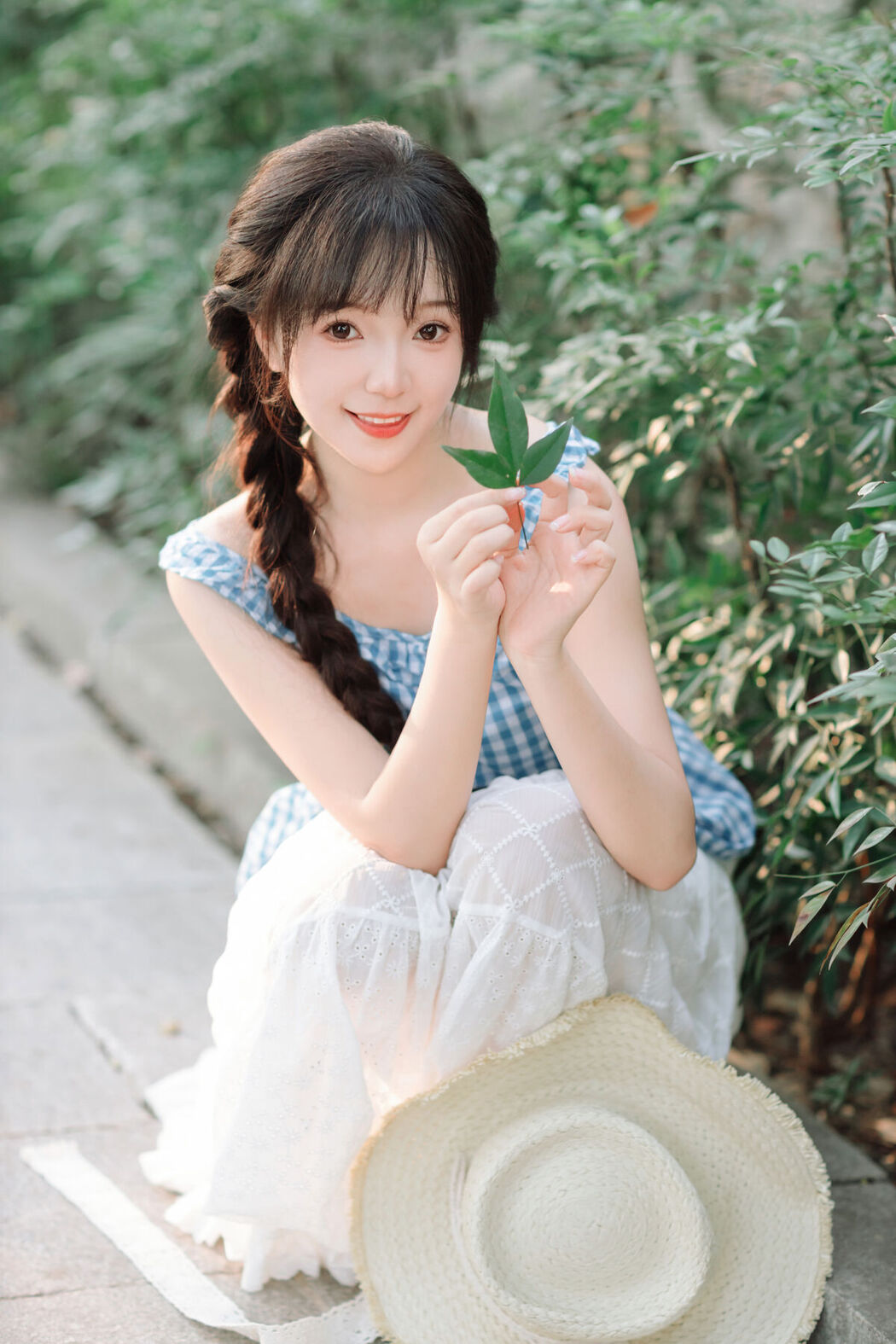 YiTuYu艺图语 Vol.7813 Yu Pao Pao