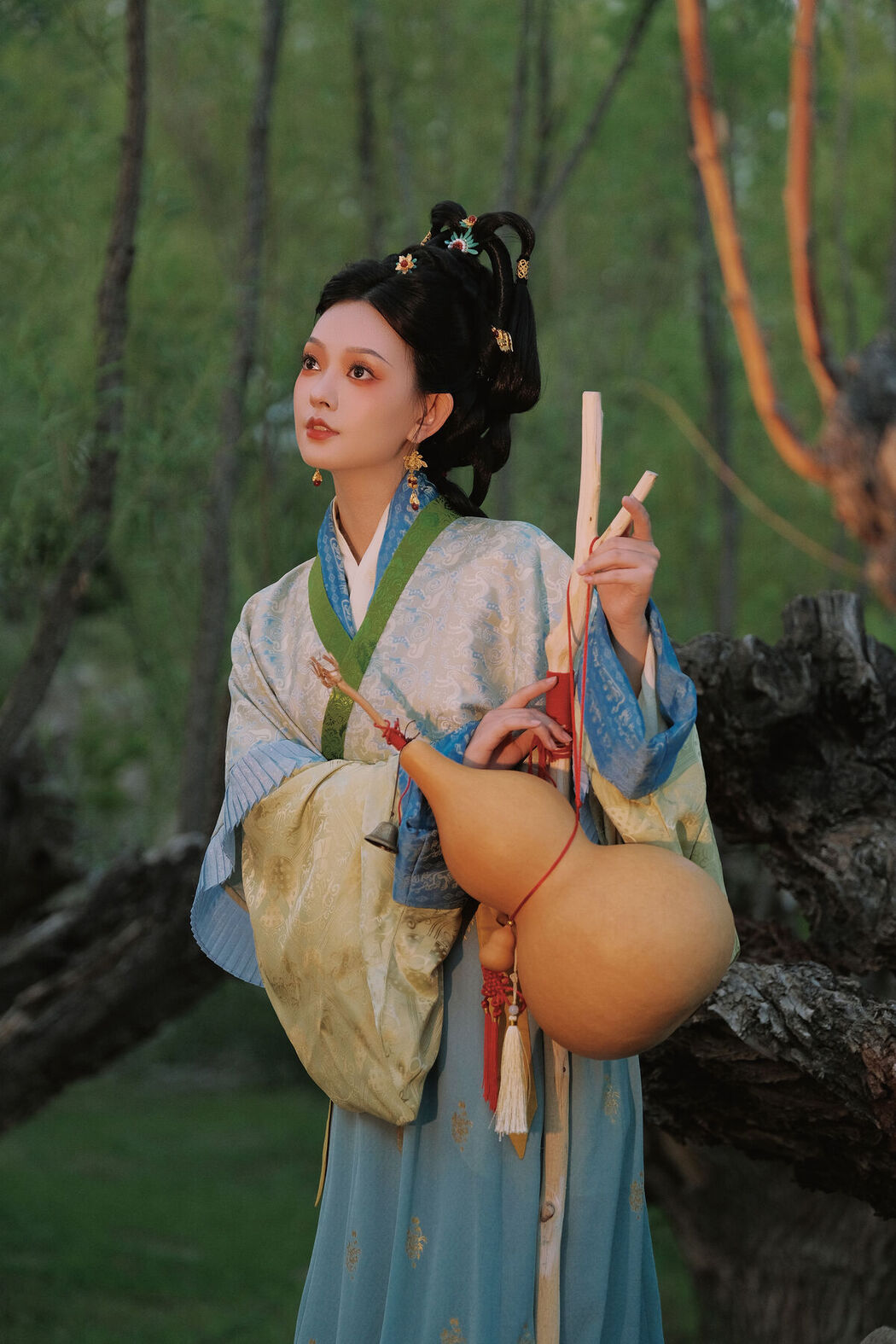 YiTuYu艺图语 Vol.7768 Qiu Qiu