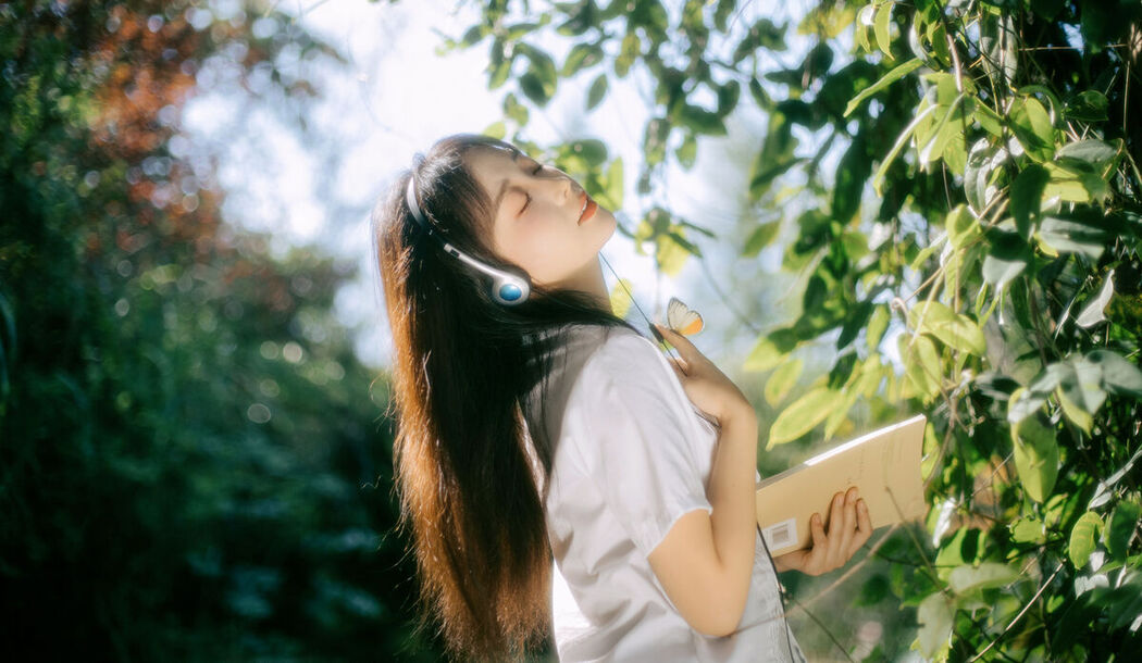 YiTuYu艺图语 Vol.7797 Mei Nu Bu Chi Liu Lian
