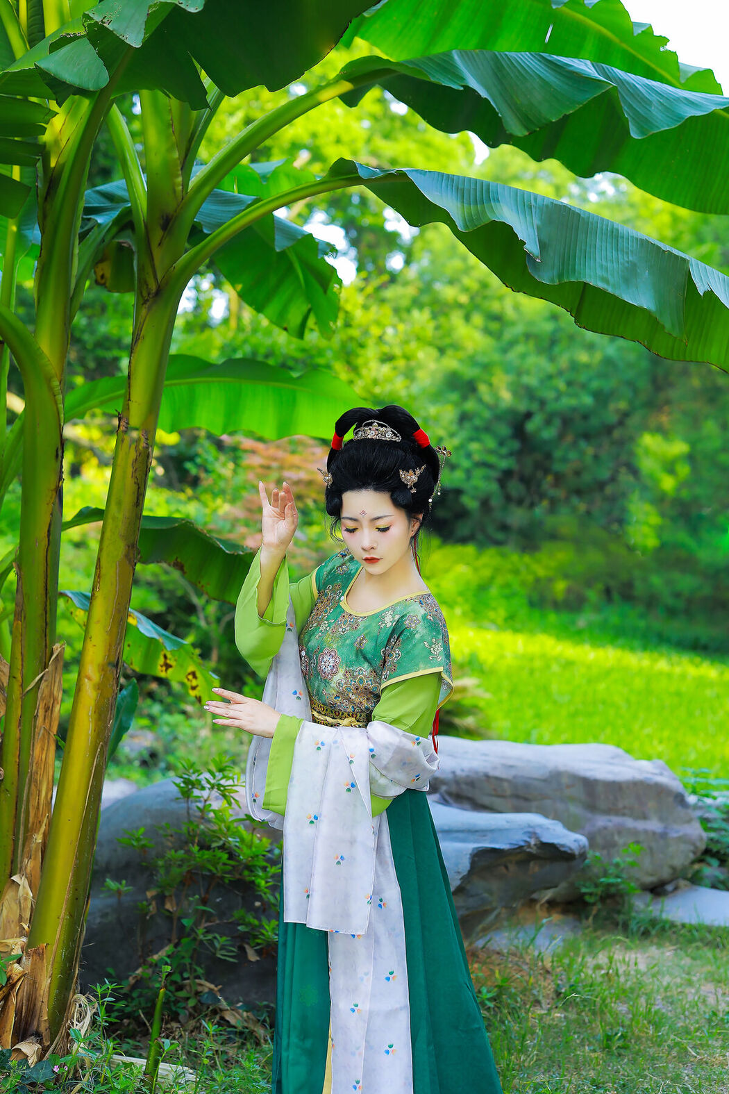 YiTuYu艺图语 Vol.7808 Mao Zi Zi