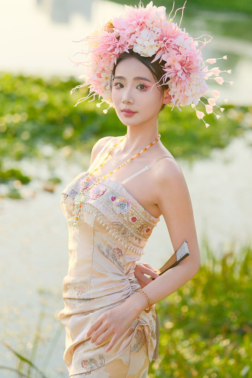 YiTuYu艺图语 Vol.7784 Wen Wen Cover Photo